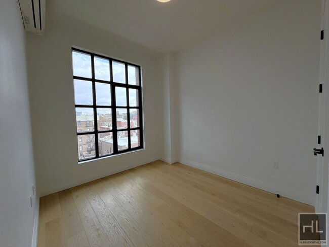 Foto del edificio - Luxurious 1 bedroom/1 Bathroom duplex apt ...