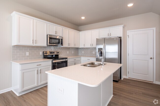 Kitchen - Heritage Pointe