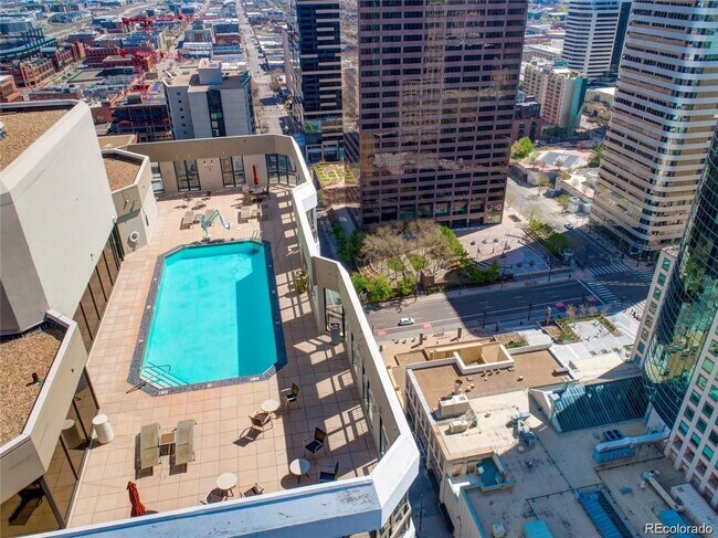 Foto del edificio - 1625 Larimer St