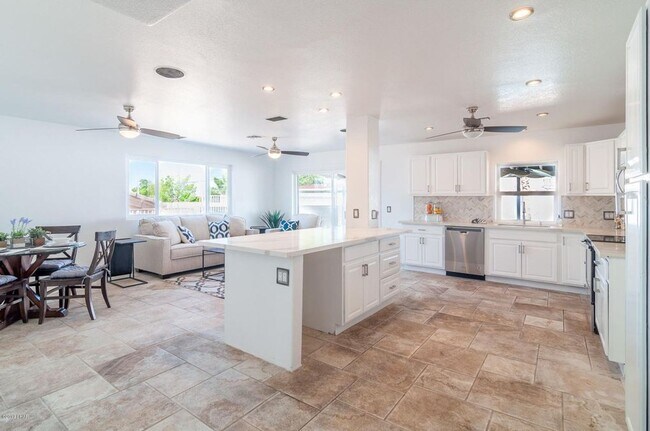 Foto del edificio - Furnished Winter Rental 2024-2025
