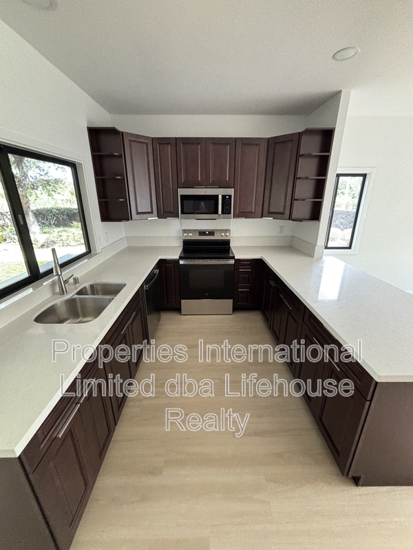 Building Photo - 95-797-797 Lanipaa St