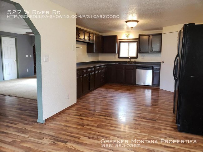 Building Photo - 4 bedroom in Hamilton MT 59840