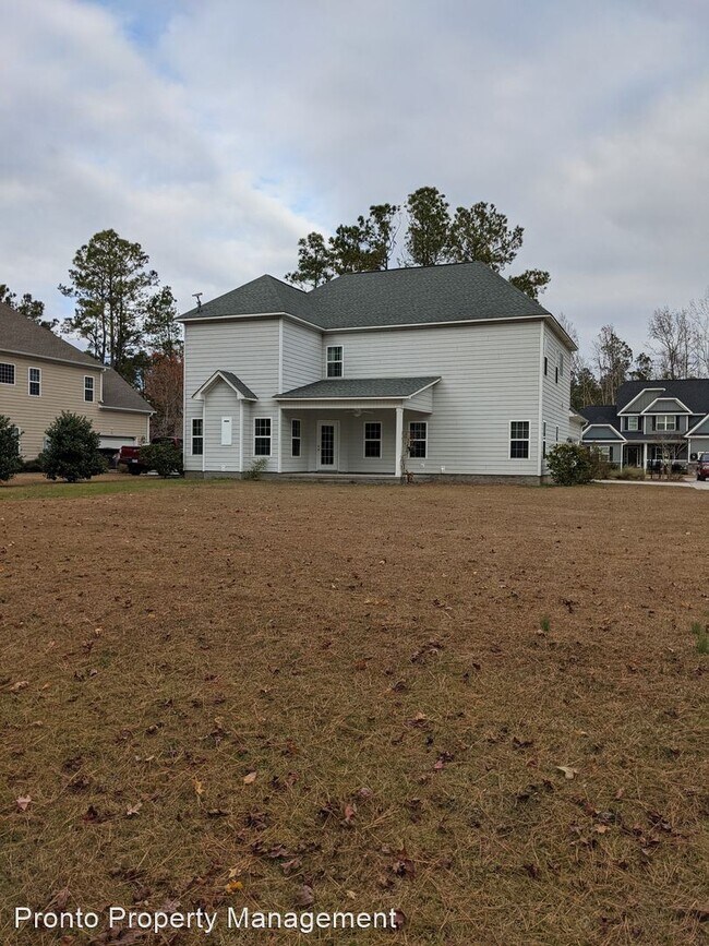 Building Photo - 4 br, 2.5 bath House - 92 Aster Place