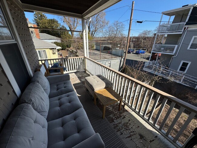 Photo - 211-213 Holland Street Apartment