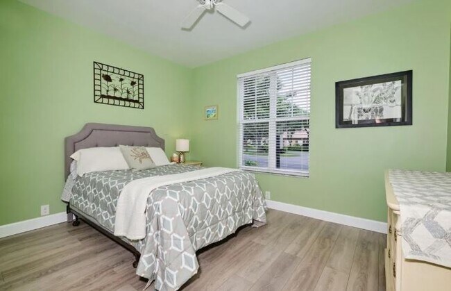 Foto del edificio - 16410 Millstone Cir