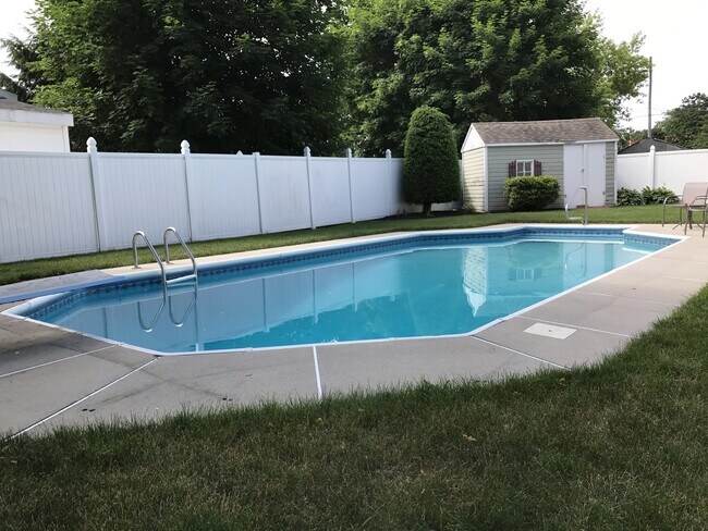 Foto del edificio - Beautiful 4 Bedroom Home In Portland With ...