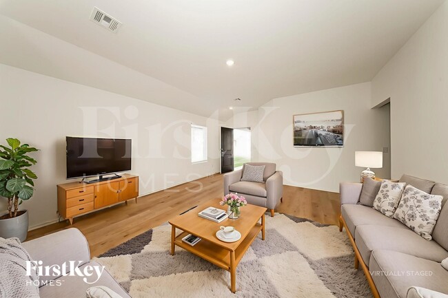 Foto del edificio - 421 Kale Rd