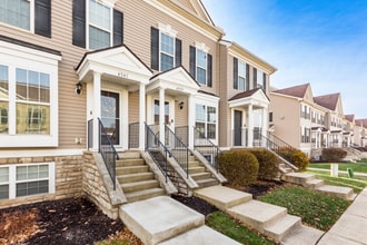 Building Photo - 6539 Nottinghill Trail Dr