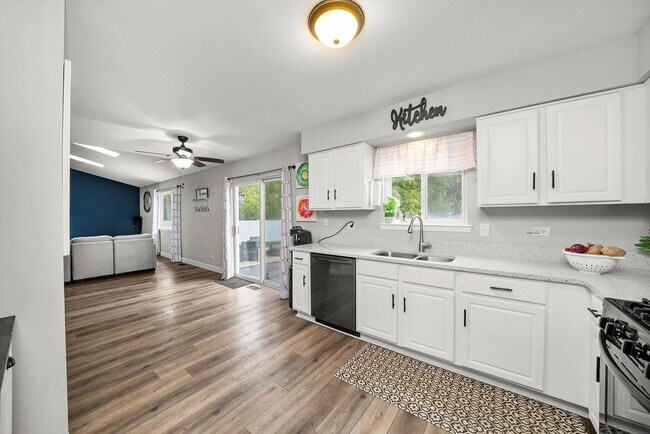 Foto del edificio - 5332 W Mulberry Ln