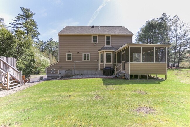 Foto del edificio - 57 Harvest Wood Dr