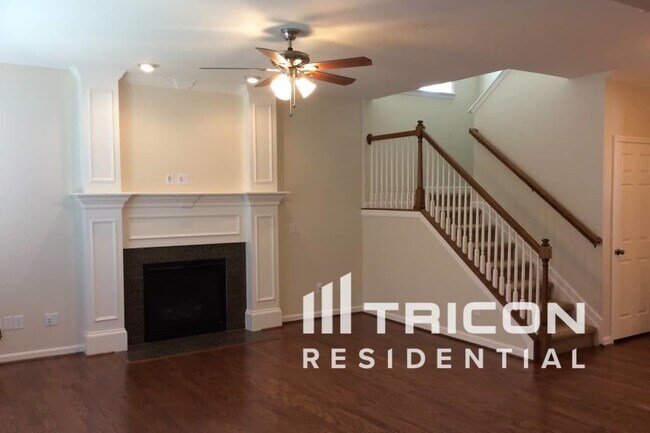 Building Photo - 1027 Avery Trace Circle Hendersonville TN