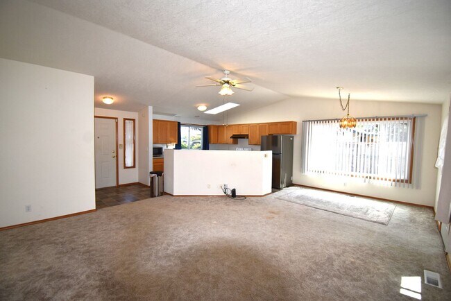 Foto del edificio - Spacious Home.