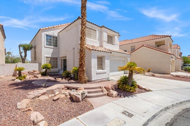 Foto del edificio - Bright & Spacious 3Bd Home with Vaulted Ceilings & Outdoor Kitchen