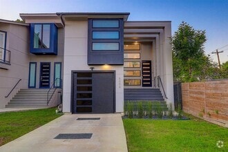 Building Photo - 5006 Golden Forest Dr