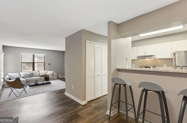 Foto del edificio - 3500 Windcliff Dr SE