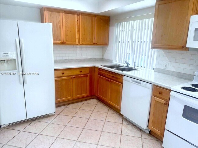 Foto del edificio - 13273 SW 110th Terrace