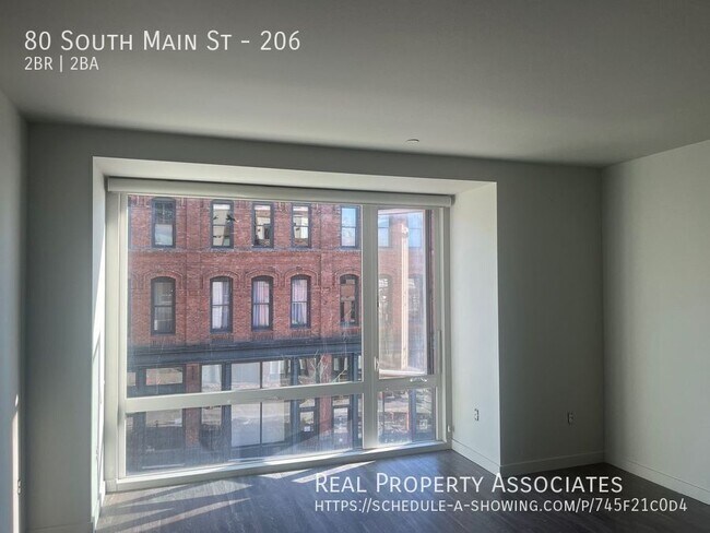 Foto del edificio - 80 South Main St