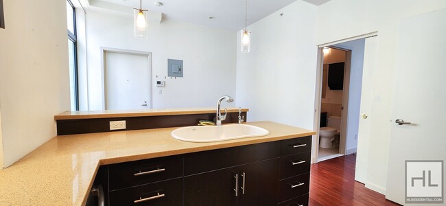 Building Photo - No Fee 1 bed - 27 STREET - Queensboro plaza