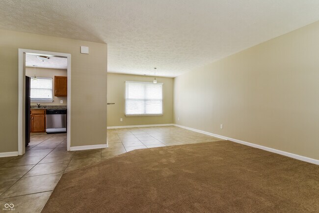 Building Photo - 12218 Van Spronsen Ct