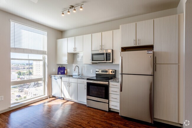 0BR, 1BA - S4 - Civic Lofts