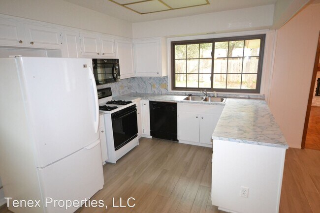 Building Photo - 4 br, 2 bath House - 5403 Hunters Glen
