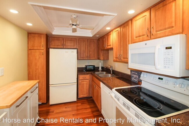 Building Photo - 2 br, 2 bath House - 618 Bird Bay Dr S. #309
