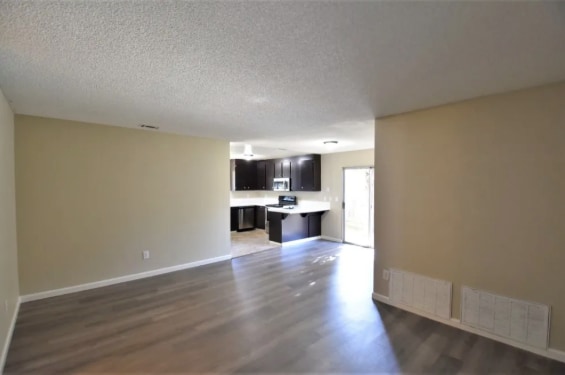 Building Photo - 922 Cypress St