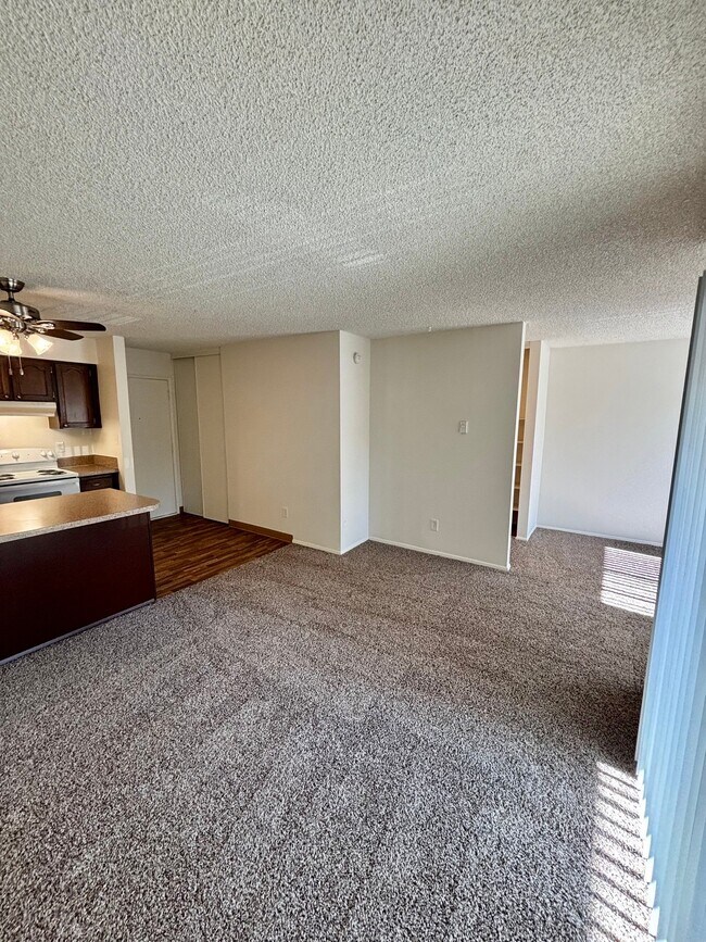 Foto del edificio - 3950 SW 102nd Ave