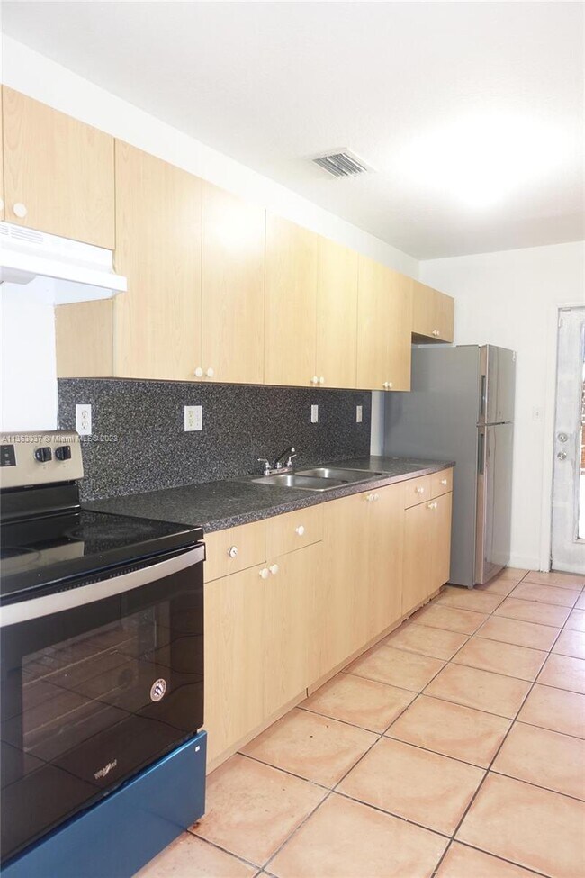 Foto del edificio - 10103 W Indigo St