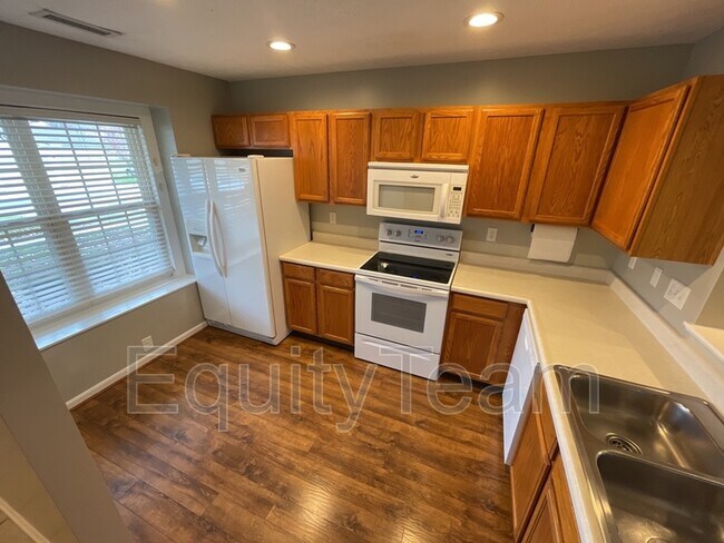 Building Photo - 4130 Spanish Bay Dr