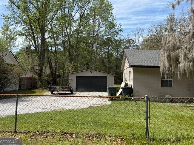 Foto del edificio - 216 Clarks Bluff Rd