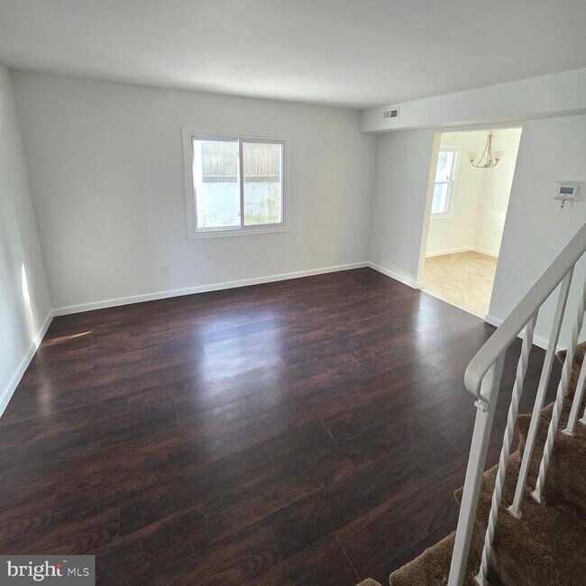 Foto del edificio - 716 71st Ave