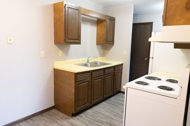 Interior Photo - Lakewood Apartments