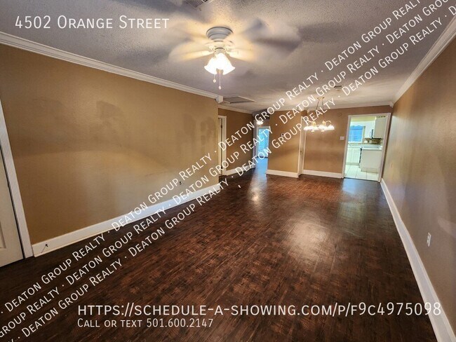 Foto del edificio - 4502 Orange St
