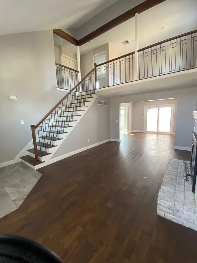 11542 Bluejacket Street, Overland Park, KS 66210 Townhome Rentals in