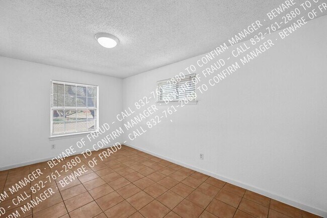 Foto del edificio - 2346 February Ln