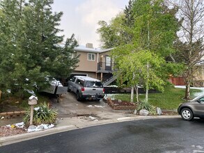 Building Photo - 9103 S Shad Cir
