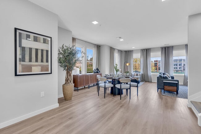 Floorplan - Woodland Square at Park Ridge