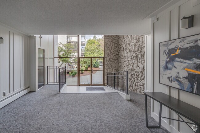 Photo du hall - Cedar Lodge Apartments