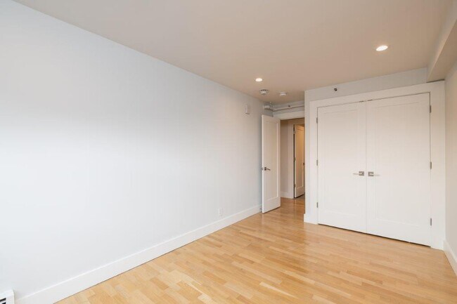 Foto del edificio - 1410 Columbia Rd