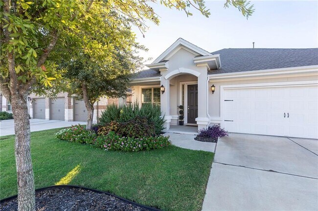 Building Photo - 2925 Mossy Springs Dr