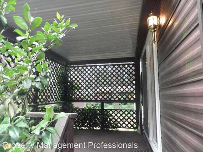 Foto del edificio - 1 br, 1 bath House - 165-A Moss Lane