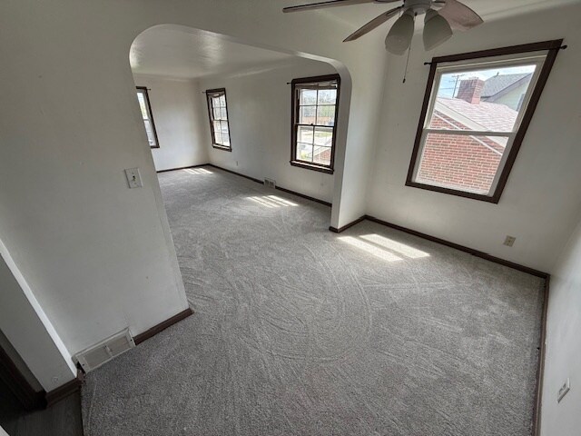 Foto del edificio - 5886 State Rd