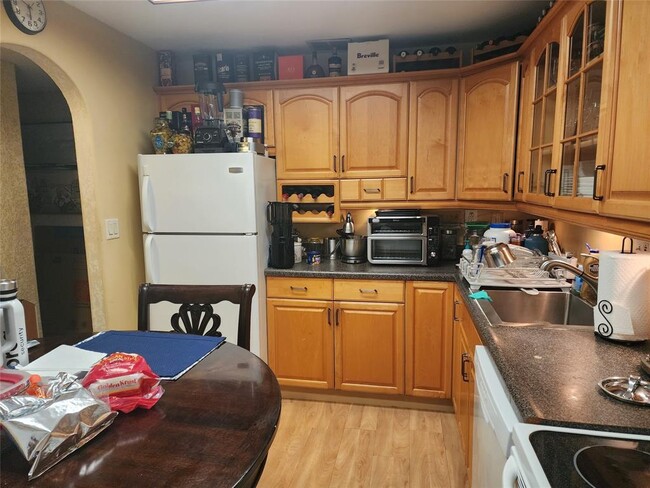 Foto del edificio - 8705 NW 38th Dr