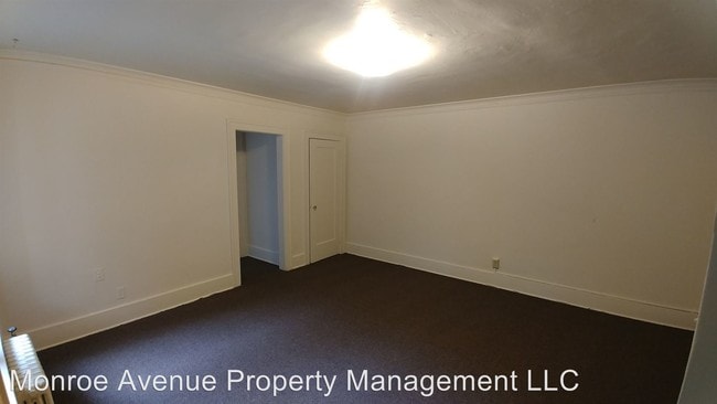 Building Photo - 15 Harwood St