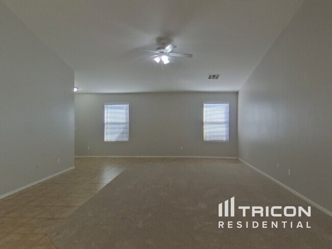 Building Photo - 6825 W Gary Way