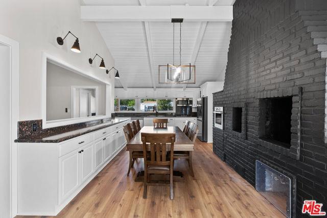 Foto del edificio - 5656 Penfield Ave