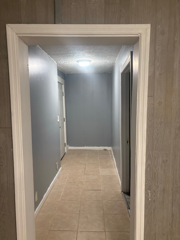 Building Photo - 423 Laurel St