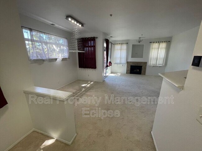Foto del edificio - 22748 SE 13th Ln