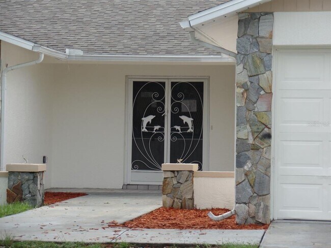 Foto del edificio - 8338 Fishhawk Ave
